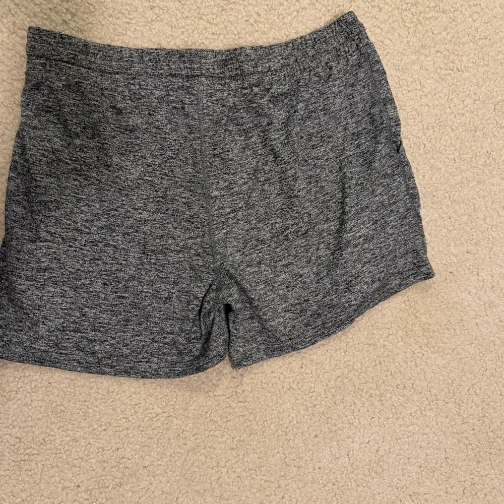 Pacific Trail Heather Gray Shorts - Picture 3 of 3